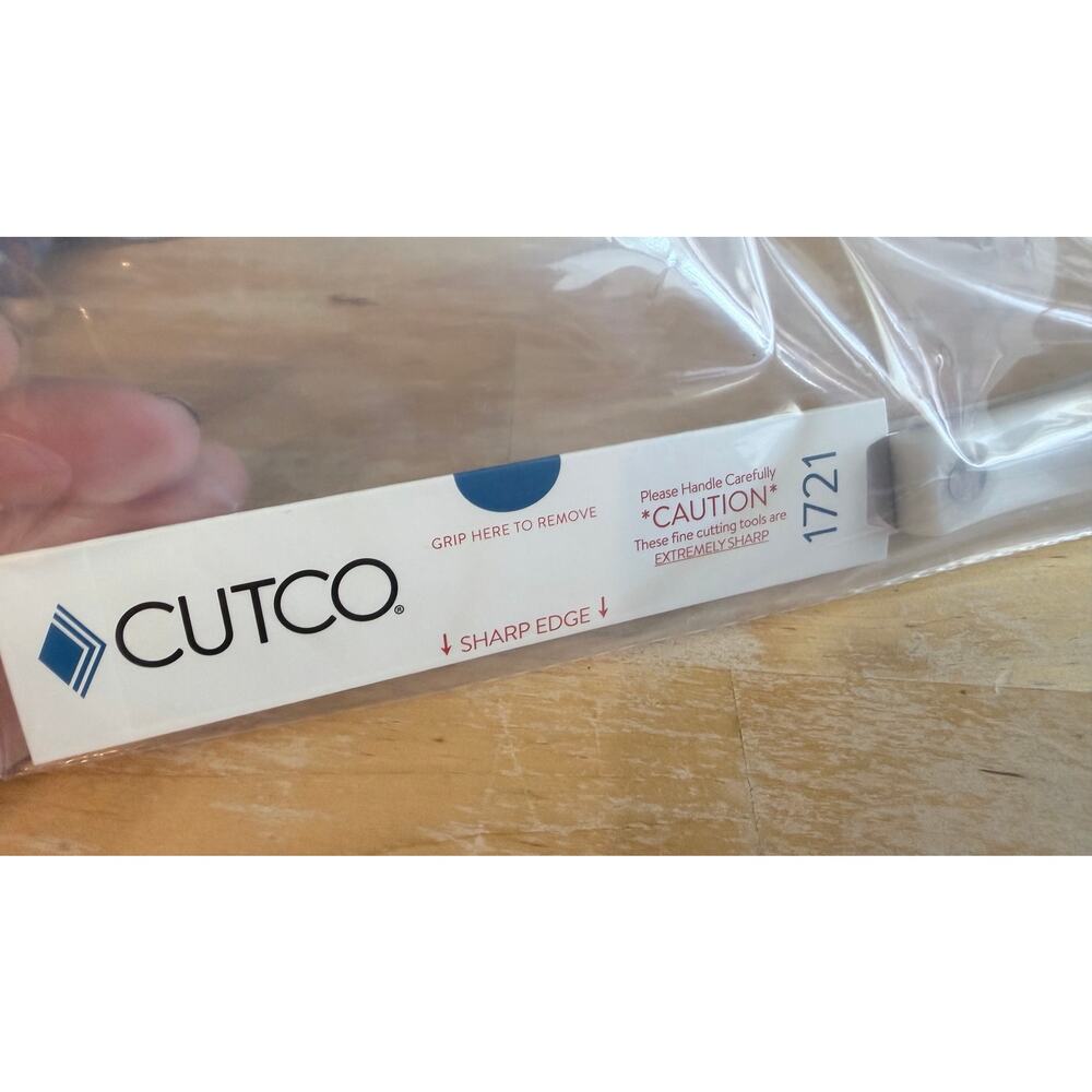 Cutco 1721W Trimmer Serrated Knife 5" USA Mom Dad Gift Wedding Shower Kitchen